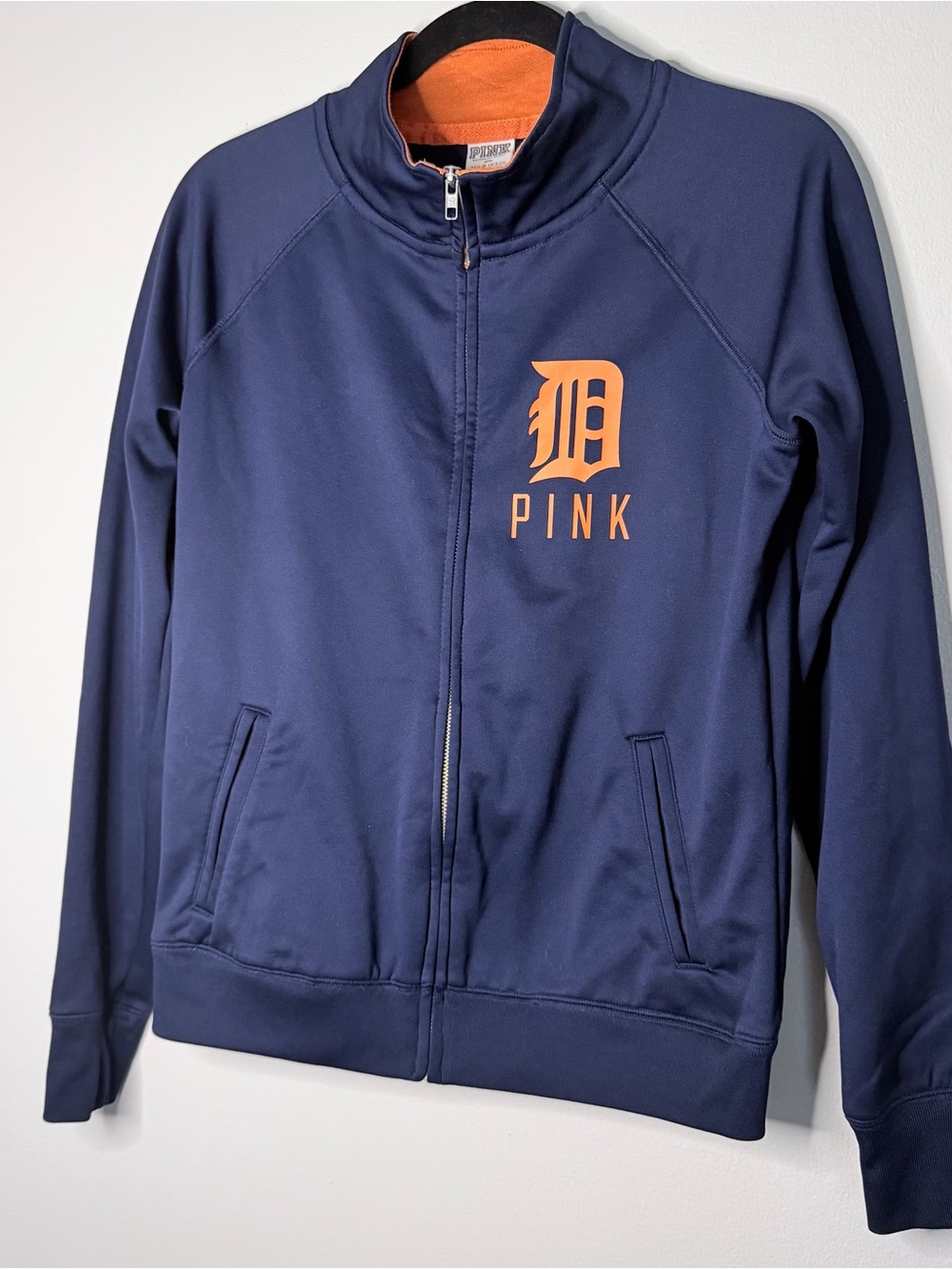 PINK Victoria's Secret Women’s Detroit Tigers Zip-Up Jacket